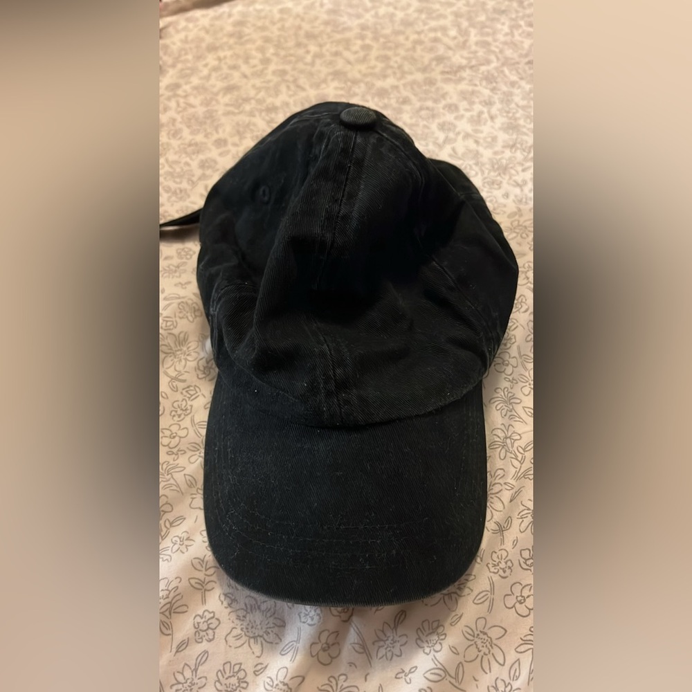 Black Style Faded Hat